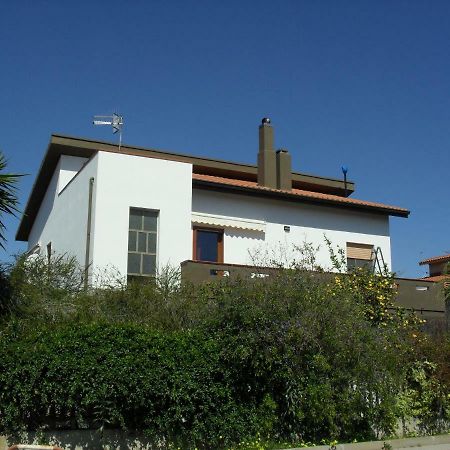 Casa Vacanze"Il Bouganville" Carbonia Exteriér fotografie
